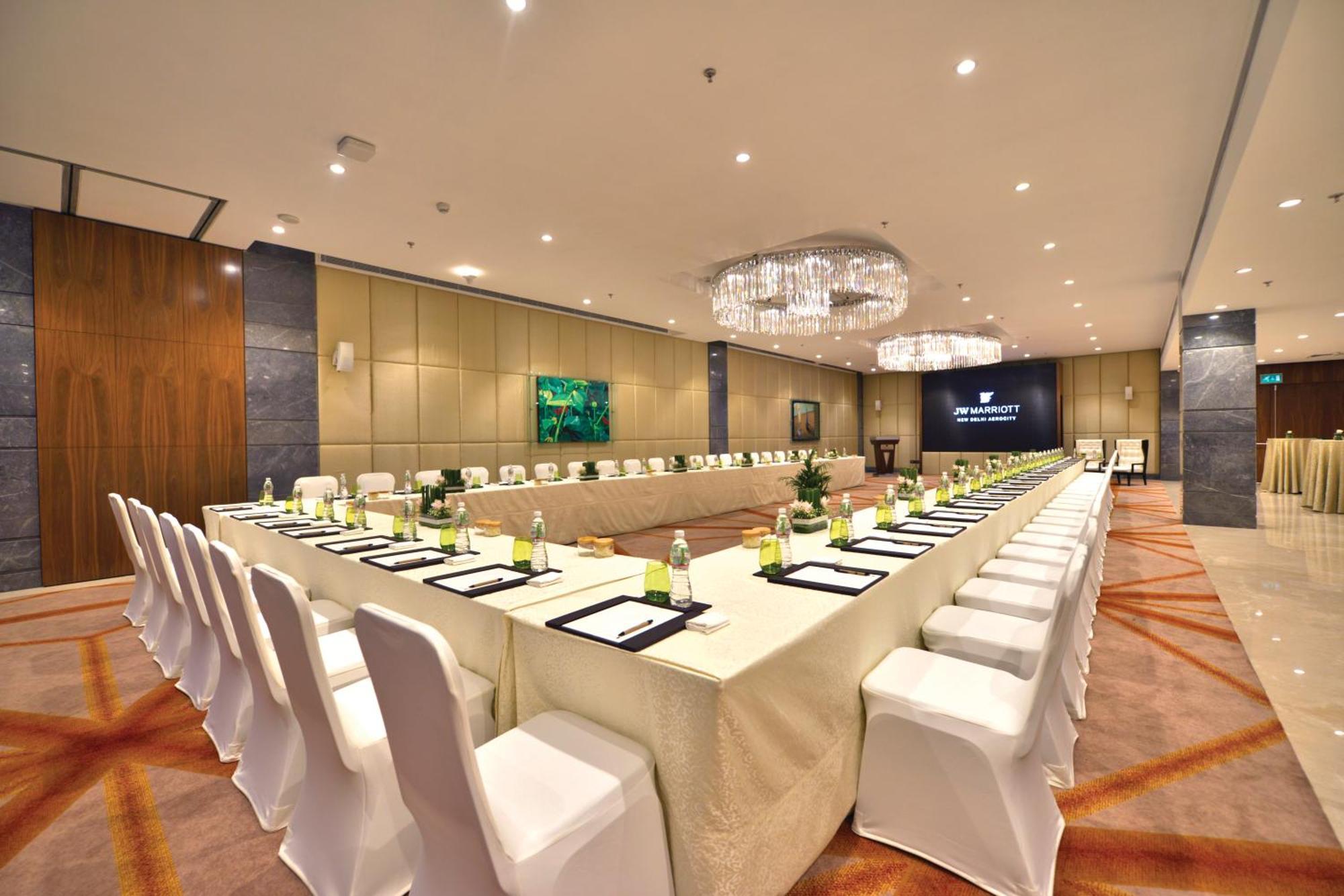 Jw Marriott Hotel New Delhi Aerocity Exteriér fotografie Meeting room