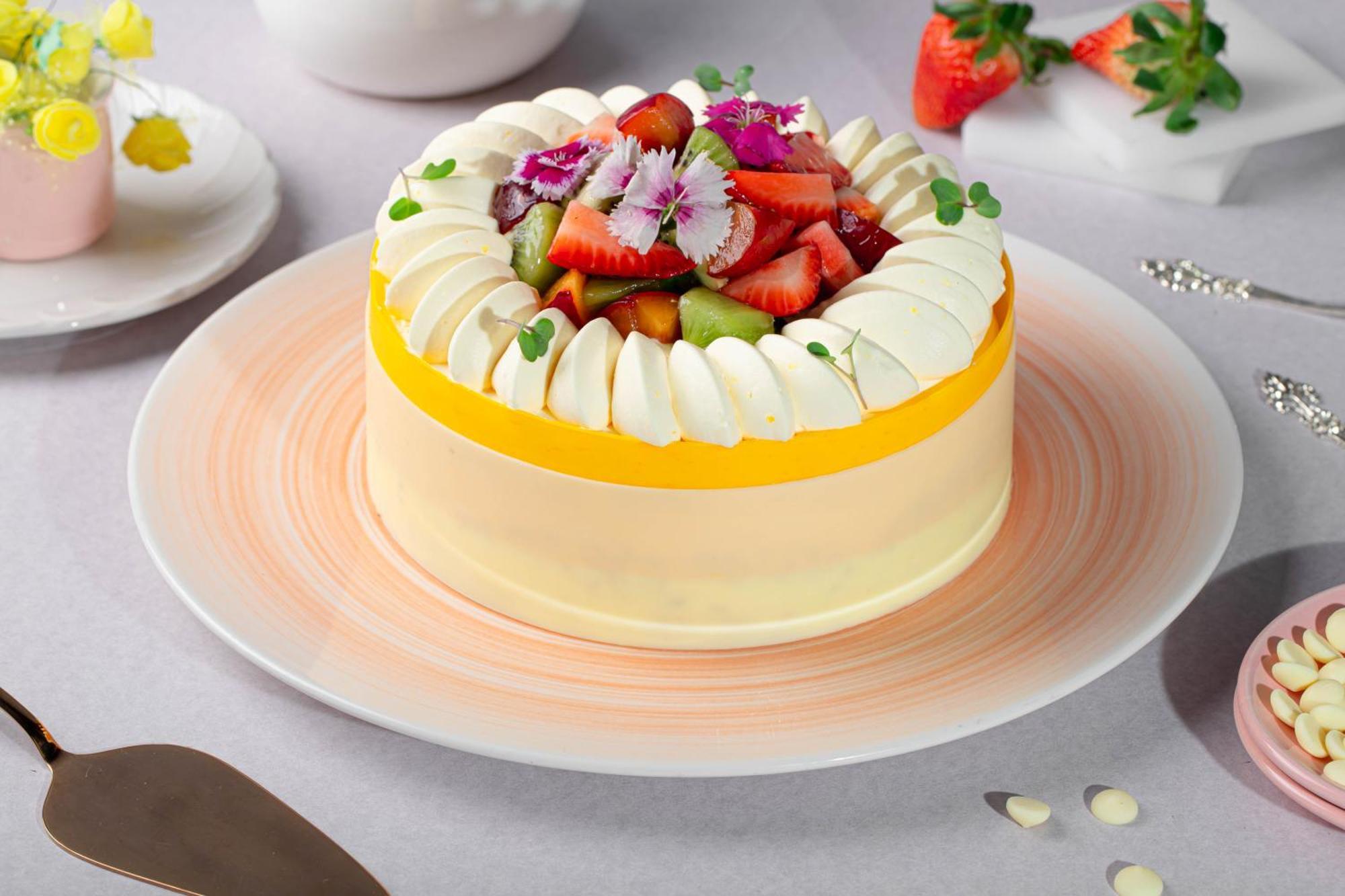 Jw Marriott Hotel New Delhi Aerocity Exteriér fotografie A fruit cake